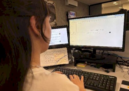 Da viol&ecirc;ncia escolar ao letramento digital: at&eacute; a IA d&aacute; palpites para a reda&ccedil;&atilde;o