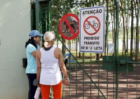 Frustrados, visitantes encontram Parque das Na&ccedil;&otilde;es Ind&iacute;genas fechado pelo 3&ordm; dia