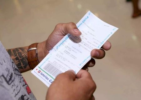 Mega-Sena acumula e pode pagar R$ 41 milh&otilde;es no sorteio desta ter&ccedil;a-feira