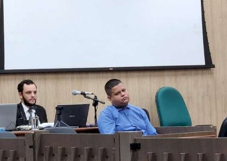 Acusado de esconder arma usada em homic&iacute;dio tem processo suspenso por 2 anos