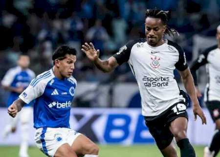 Com gols de Kaio Jorge, Cruzeiro vence Corinthians e encosta no Palmeiras