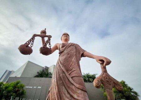 Falha na regula&ccedil;&atilde;o favorece enxurrada de a&ccedil;&otilde;es por dano moral