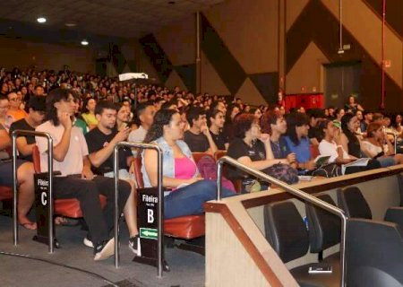 Cursinho da UFMS far&aacute; aul&atilde;o presencial em 4 de dezembro