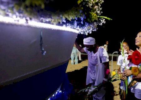 Umbanda faz culto à Iemanjá na véspera do réveillon no Rio