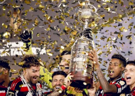 Retrospectiva: Flamengo domina o futebol masculino brasileiro em 2025