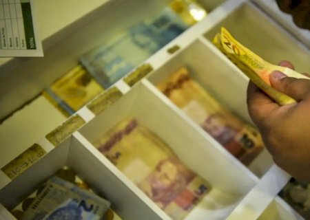 Caixa começa a pagar saldo do FGTS retido pelo saque-aniversário