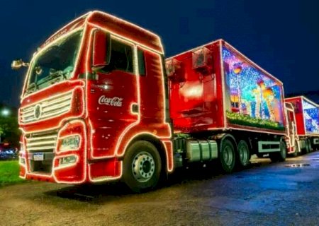 Caravana de Natal da Coca-Cola passa por três cidades de MS; confira trajetos