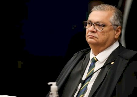 Dino vota pela condenação de cinco PMs do DF a 16 anos pelo 8/1
