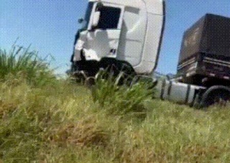 Ao ligar para o filho, pai &eacute; informado que rapaz morreu em acidente na MS-295