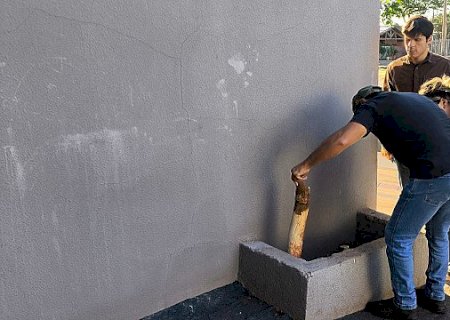 Homem é encontrado morto com marcas de facadas e espancamento em Dourados