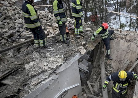 Rússia ataca Kiev e faz 11 feridos em vésperas de conversas para paz