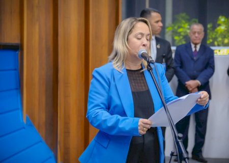 Trecho da MS-141 em Ivinhema passa por tapa-buracos por solicitação de Lia Nogueira