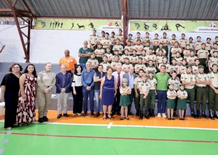 Formatura da 8ª Turma da Guarda Mirim reúne famílias e autoridades em Dourados