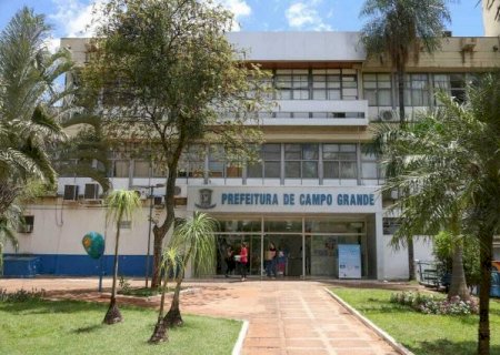 Adriane Lopes paga 13&ordm; sal&aacute;rio aos servidores nesta sexta