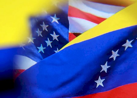 Governo venezuelano manda prender envolvidos no sequestro de Maduro