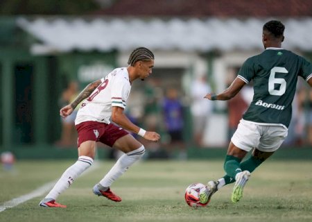 Boavista surpreende Fluminense enquanto Cruzeiro e Gr&ecirc;mio aplicam goleadas
