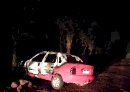 Corpo &eacute; encontrado carbonizado em ve&iacute;culo incendiado na MS-465