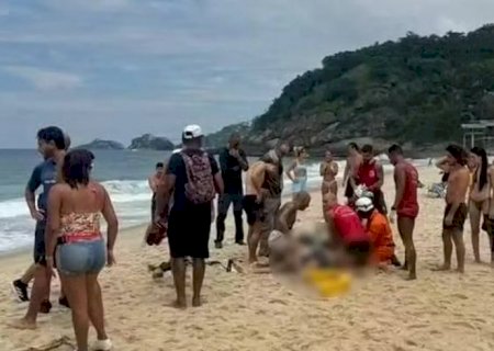 Queda de asa delta mata homem e fere mulher no Rio