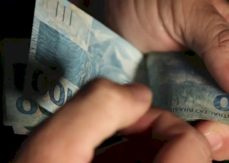 Brasileiros sacaram em dezembro R$ 429 milhões esquecidos em bancos