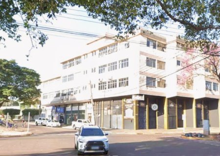 Briga em conveni&ecirc;ncia termina com rapaz morto a golpes de canivete
