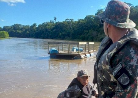 Piloto de avião com 477 quilos de cocaína fugiu usando plataforma de pesca, suspeita polícia