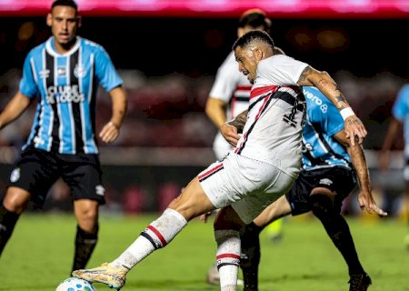 Luciano Juba decide para o Bahia e S&atilde;o Paulo bate Gr&ecirc;mio com dois gols