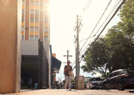 Segunda-feira ter&aacute; calor de at&eacute; 38&deg;C e alerta para temporais em partes de MS
