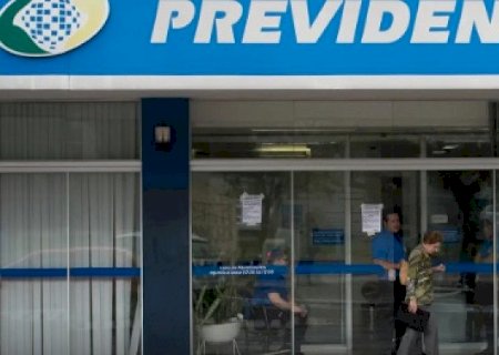 INSS retoma atendimento presencial em agências do país