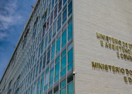 Ministérios reagem à absolvição de homem que estuprou menina em MG