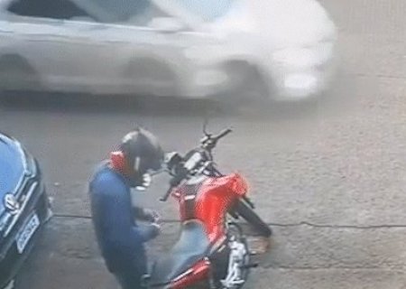 Pol&iacute;cia prende dupla suspeita de furtar mais de 30 motos nos &uacute;ltimos meses