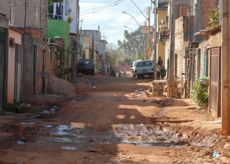 Pobreza afeta desenvolvimento de bebês desde 6 meses, mostra pesquisa