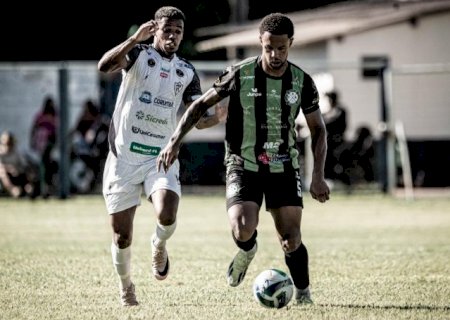 Gol nos acr&eacute;scimos freia Aquidauana e mant&eacute;m jejum de vit&oacute;rias na S&eacute;rie A