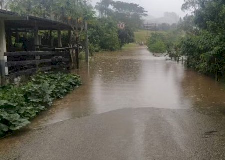 Tempestade mata um homem em Natividade da Serra; SP já soma 19 mortes