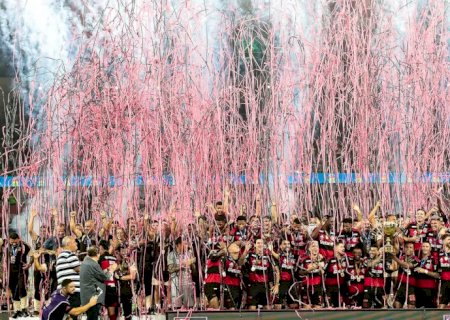 Flamengo vence Fluminense nos pênaltis e fatura tricampeonato carioca