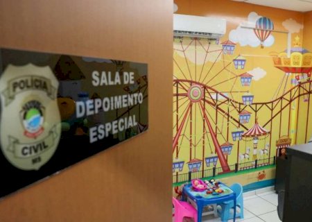 Menina passa o dia na casa do pai e volta com sinais de estupro