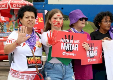 Protestos contra a violência de gênero tomam o Brasil neste 8 de março
