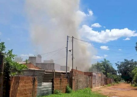 Ap&oacute;s homic&iacute;dio, casa de autor &eacute; incendiada no S&atilde;o Conrado