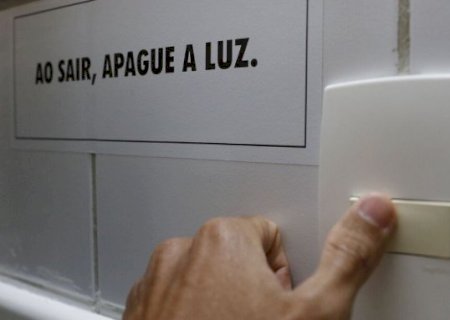 Conta de luz continua com bandeira verde no m&ecirc;s de abril