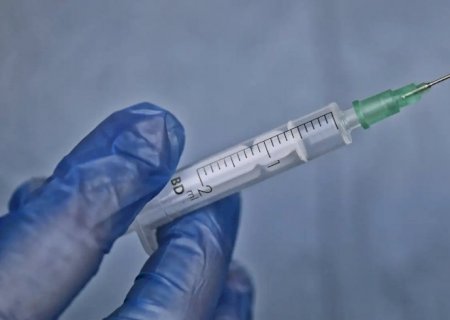 Anvisa alerta para riscos de uso indevido de preenchedores dérmicos