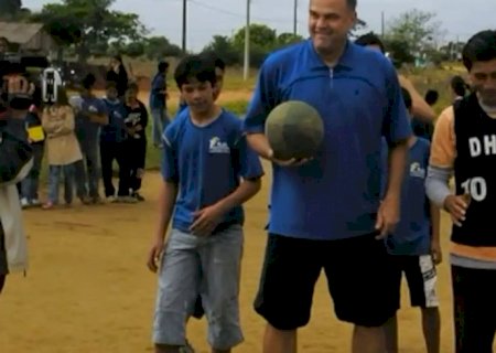 Projeto que Oscar Schmidt viabilizou vence torneio escolar nacional