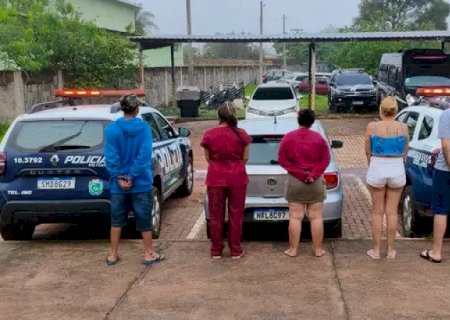 Cinco pessoas são presas após roubo de mercadorias contrabandeadas do Paraguai