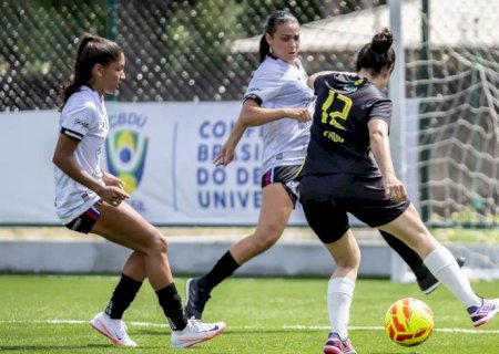 JUBs Futebol contam com campo exclusivo para o futebol feminino