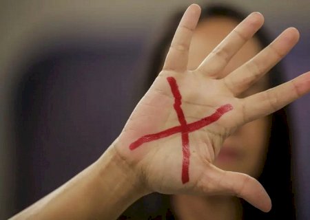 Pacote de leis fortalece combate à violência contra mulheres no país