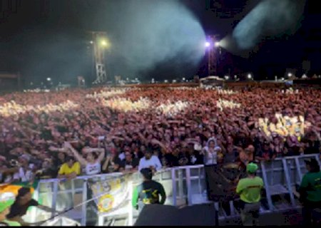 Ambulante morre após passar mal durante show do Guns N’ Roses em Campo Grande