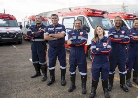 Governo federal entrega veículos para ampliar acesso ao SUS