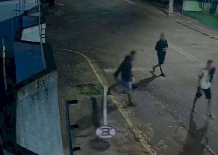 Agetran alerta para riscos de danos e furtos em placas de tr&acirc;nsito