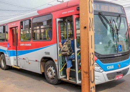 Marco do transporte promete mais dinheiro, mas veta regra das gratuidades
