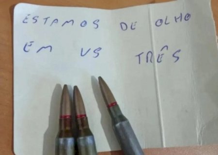 Bilhete com ameaça e cartuchos de fuzil são deixados em fazenda na fronteira com MS