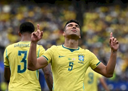 "Perdão, Casemiro": web vibra com gol de empate do Brasil