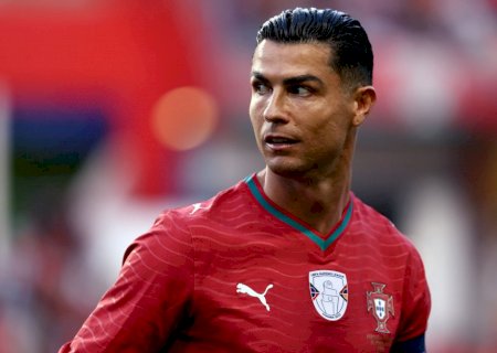 Já jogou cadeira em professora e operou o coração: as curiosidades da vida de Cristiano Ronaldo